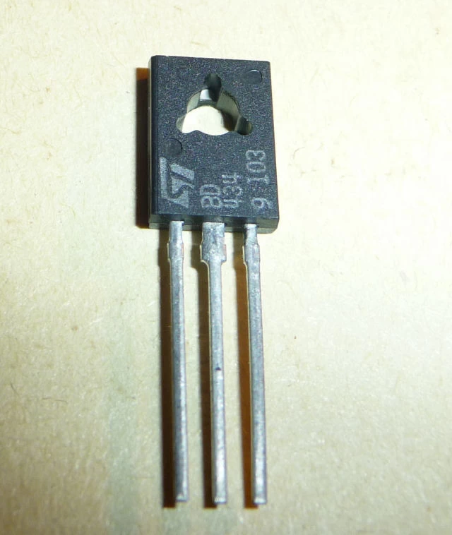 Transistor BD434